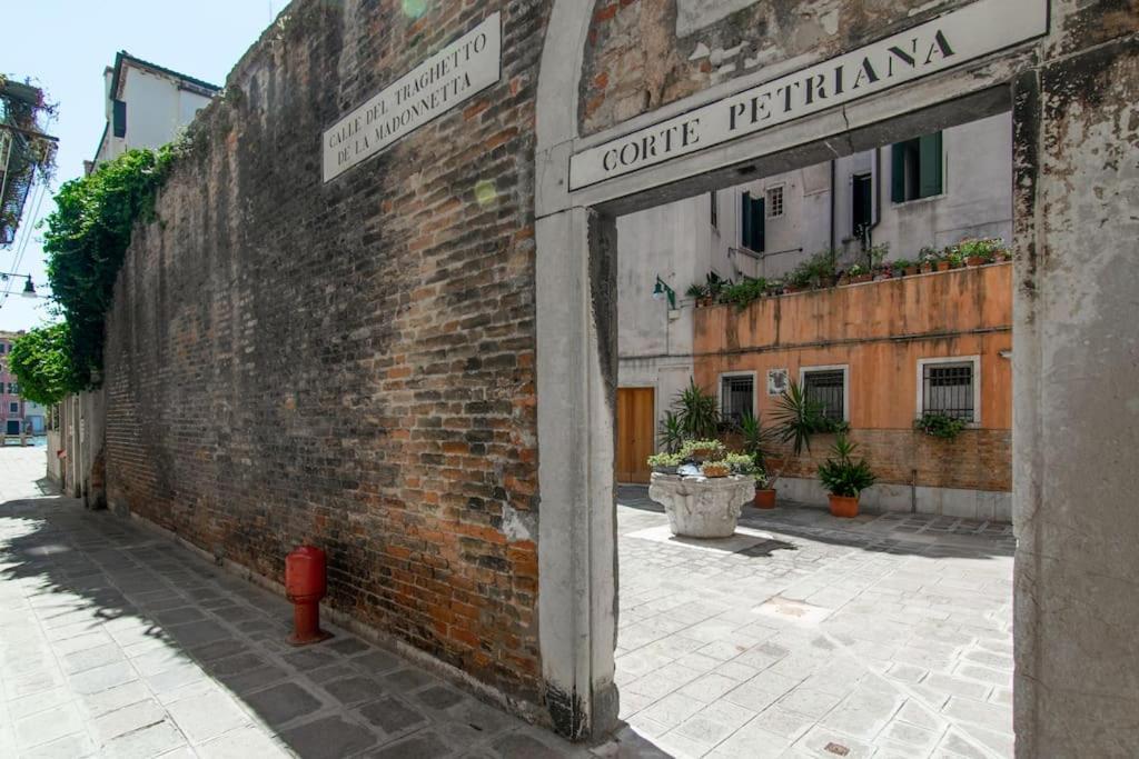 Residence Alma - Rialto Bridge Venezia Eksteriør bilde